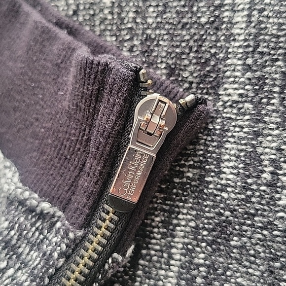 Calvin Klein Performance Joggers Size Medium - Picture 7 of 7